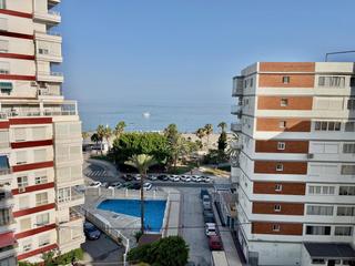 Apartament a Paseo Marítimo de Levante. Apartamento en venta en torre del mar, 3 dormitorios.
