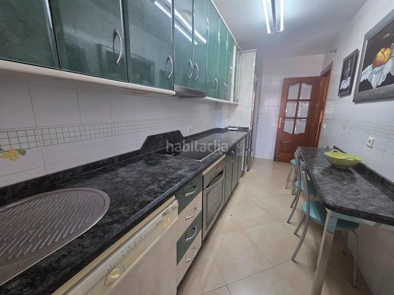 Foto 87b1b5f4-5061-4d0a-82a6-9346d2dbf410. Appartamento con piscina in Viña Málaga Torre del Mar