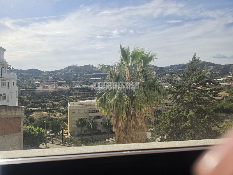 Foto a52f1e91-708a-4502-82aa-951148913d90. Planta baixa a Urbanización Santa Rosa Torrox