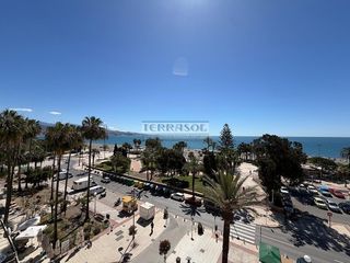 Appartement in Centro. Magnifico piso frontal al mar