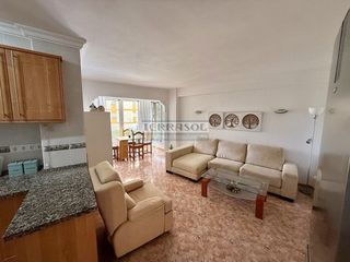Apartamento en Poniente-Faro. Amplio apartamento de 1 dormitorio a dos minutos de la playa