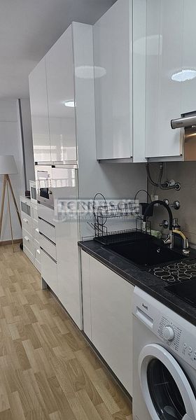 Foto 0361690d-a917-407f-ac3e-dc3d2139ce81. Estudi a Centro Torre del Mar
