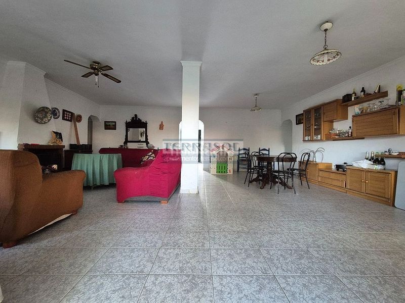 Foto 2712f2b2-a2fe-4671-a77a-11c3cfb87bf5. Casa amb piscina a Camino Algarrobo - Las Arenas Vélez - Málaga