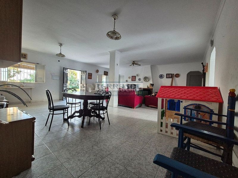 Foto b2988cd4-fda2-4b06-af9b-81757eb0482a. Casa amb piscina a Camino Algarrobo - Las Arenas Vélez - Málaga