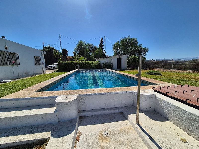 Foto bb994e38-5e55-4454-b358-cbf1a1c331db. Casa amb piscina a Camino Algarrobo - Las Arenas Vélez - Málaga
