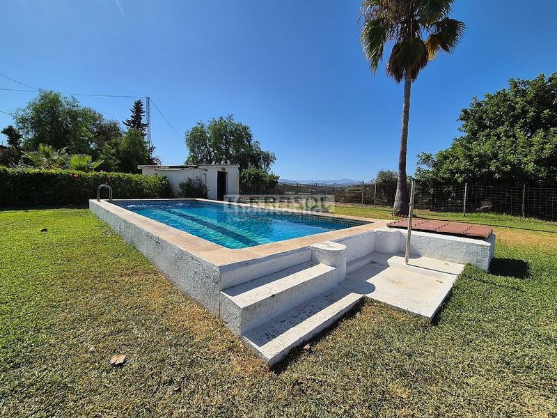 Foto ced5c519-ba52-4dcf-b8b0-b67264fd28ce. Casa amb piscina a Camino Algarrobo - Las Arenas Vélez - Málaga