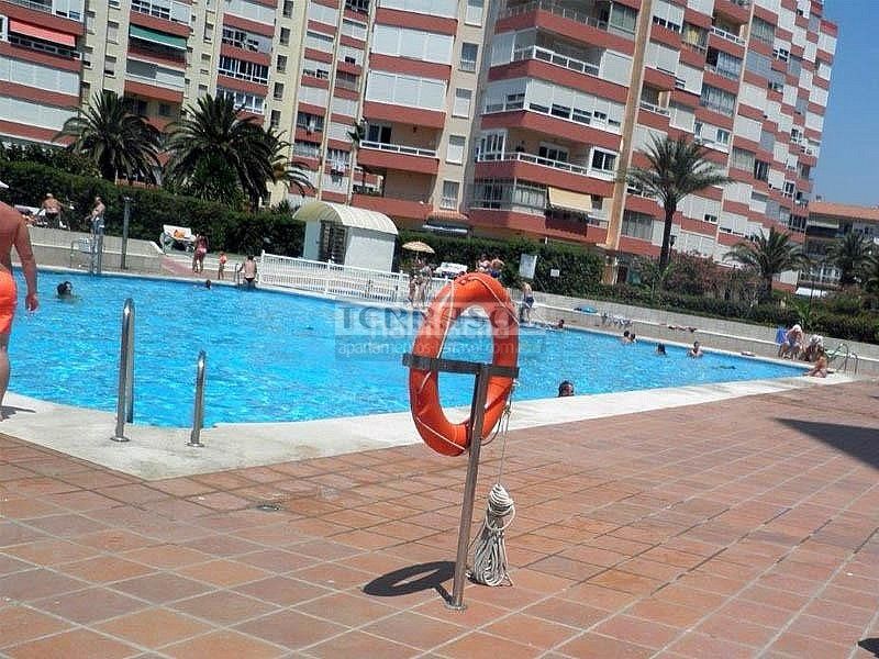 Foto 2fe6e657-be2a-48e4-9a6f-fe8f15de3ad3. Estudi amb piscina a Centro Internacional Torrox