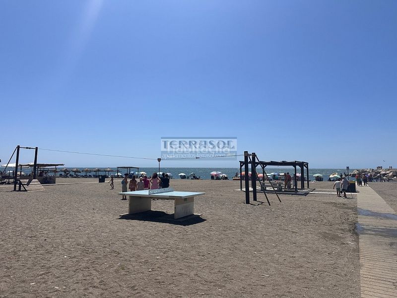 Foto cd99a8ee-e68f-4041-bcff-1c3fefa7e397. Dúplex a Caleta de Velez