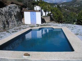 Maison à Árchez. Casa en venta en archez, 2 dormitorios.
