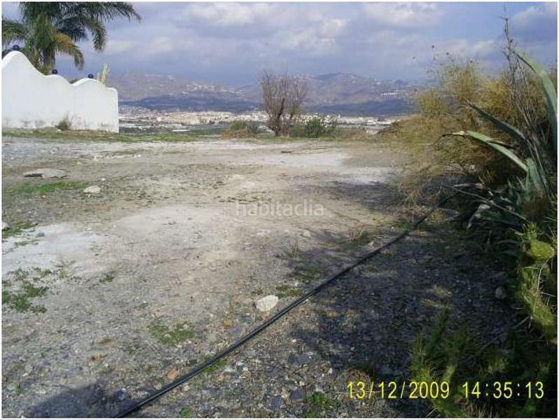 Foto f4117b60-bb2e-427e-b11f-d52d5794c297. Gewerbliches grundstück in Almayate Bajo