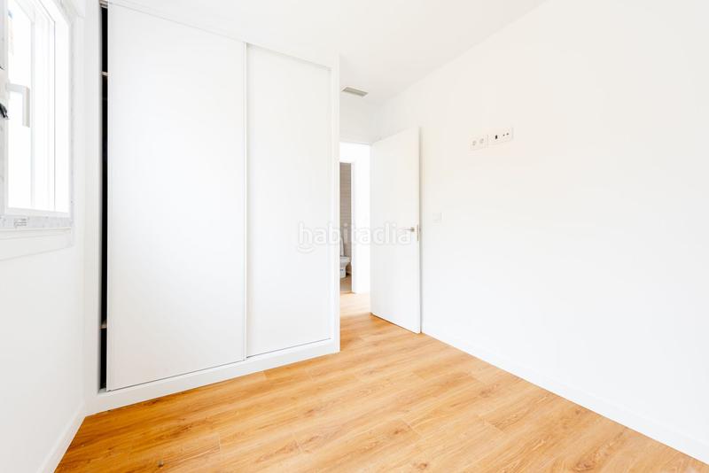 Foto 3b2c7a0c-b549-465c-b917-c4b820035fa7. Àtic amb calefacció a Centro Torre del Mar