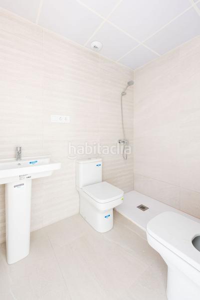 Foto 45515b6a-659e-49fa-9b82-267c41a35593. Àtic amb calefacció a Centro Torre del Mar