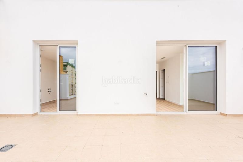 Foto 5835c461-6817-453c-9f21-a8f778c7b8ab. Àtic amb calefacció a Centro Torre del Mar