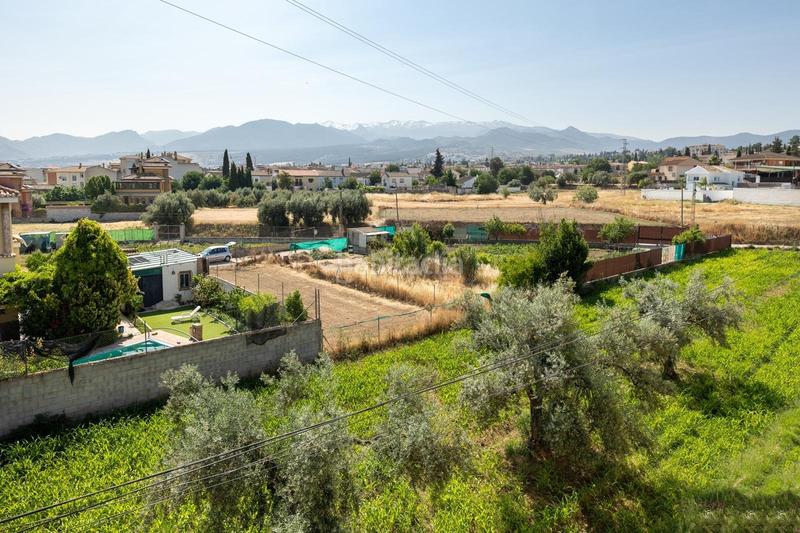 Foto 4bc17162-7731-461a-9521-aefb7abb0f07. Casa amplio chalet con piscina, pista deportiva y vistas . en Ogíjares
