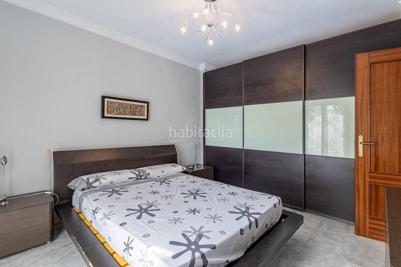 Foto 87b76e42-4831-43d5-ae3d-79e8fac765ea. Casa  adosada con piscina en Santa Fe