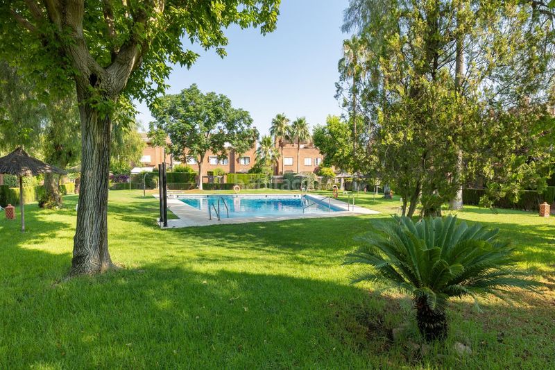 Foto 646f0d47-d2f9-4614-a257-e3016a752403. Casa pareada chalet adosado en zona la caleta en Cerrillo de Maracena - Periodistas Granada