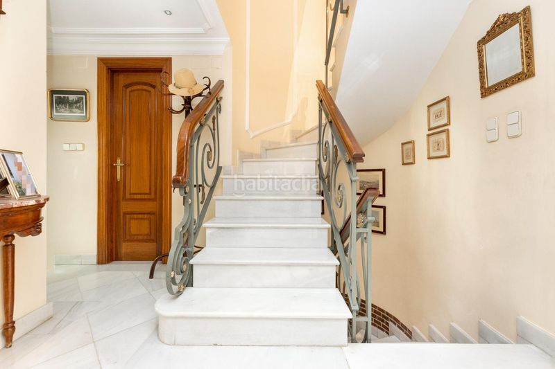 Foto 6a2b350c-b644-4d24-a872-fb670183e100. Casa pareada chalet adosado en zona la caleta en Cerrillo de Maracena - Periodistas Granada