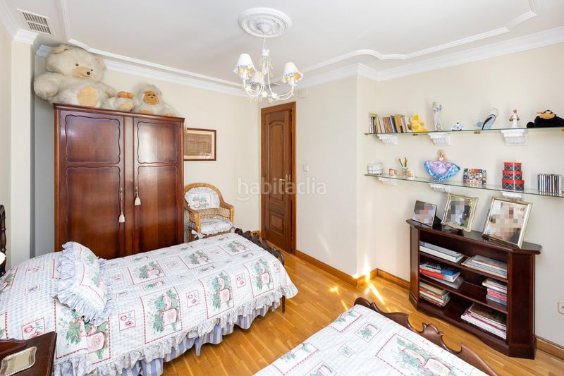 Foto 7150e9a9-0394-43f5-a7bd-21f69b87ff66. Casa pareada chalet adosado en zona la caleta en Cerrillo de Maracena - Periodistas Granada