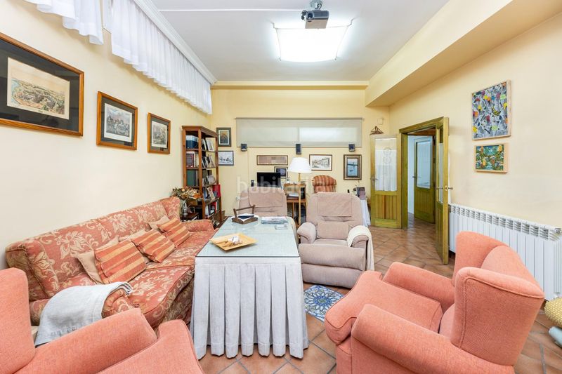 Foto 85113074-82bb-4a31-be49-ccea0867d057. Casa pareada chalet adosado en zona la caleta en Cerrillo de Maracena - Periodistas Granada