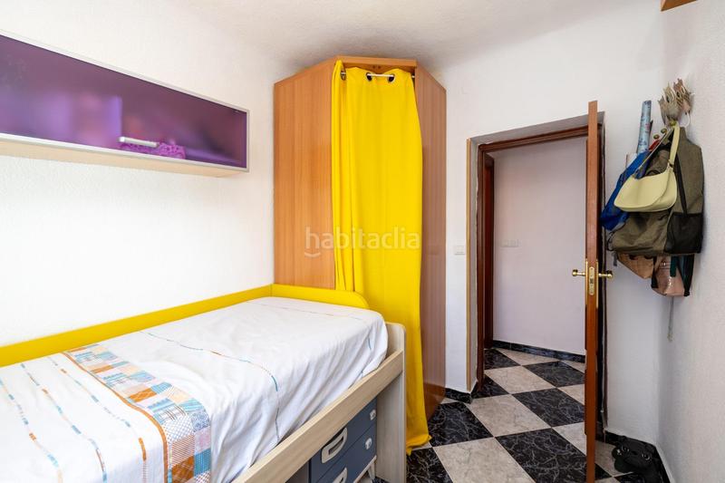 Foto f36a4fc2-f335-4d8b-88d1-4f51b13664bf. Piso estupendo piso en zona vergeleszaidin. en Barrio de Zaidín Granada