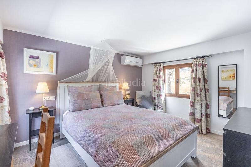 Foto 6ec72da4-3f89-4072-ab0b-96059d63c9e3. Xalet amb piscina a Loja