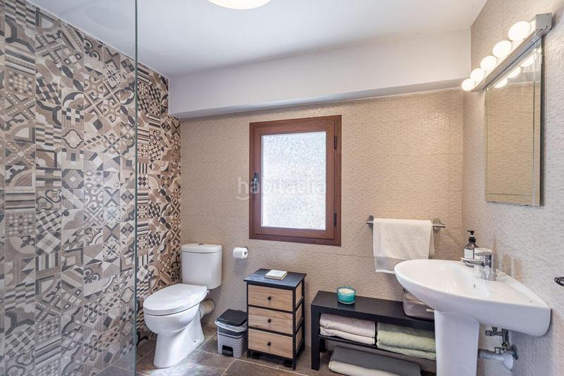 Foto 7853fe7e-18e8-4027-87f8-8eb9095041bc. Xalet amb piscina a Loja