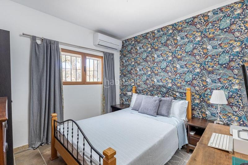 Foto de2afab2-9098-49a1-9f50-d3f655de241a. Xalet amb piscina a Loja