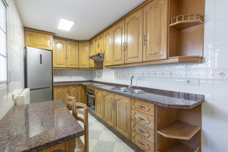 Foto 29e056a5-9c74-44ca-b45b-11486184acb9. Maison jumelée dans La Zubia Ciudad Zubia (La)