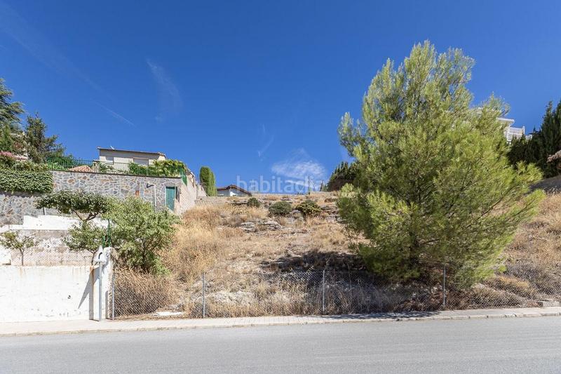 Foto a3865bec-303f-4f0a-85ad-0b99048e7fca. Residential plot in Cumbres Verdes Zubia (La)