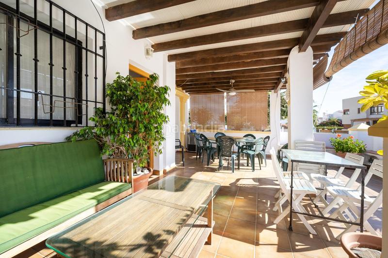 Foto babc8855-a57c-4600-92b5-f719ea7dd28d. Casa pareada magnifica casa pareada en calahonda en Motril
