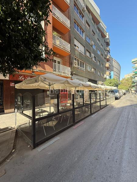 Foto 3c07b1b1-51b9-45fe-a1dd-4492ecd648e2. Alquiler local comercial oportunidad de negocio única en el centro en Granada