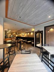 Lloguer Local Comercial a Camino de Ronda. Local comercial en zona arabial