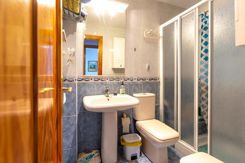 Foto 1053c723-a5ac-4496-9e28-ce074e49e320. Piso  en Centro Salobreña