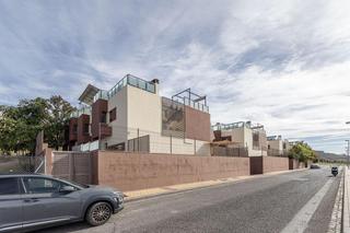 Reihenhaus  Calle lince 8. Tu casa ideal en jun luz, calma y vida