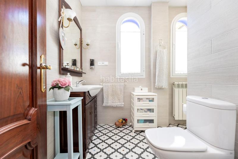 Foto eb4cd238-71ea-43d9-8dfe-b03a1bba660f. Chalet avec chauffage parking dans San Francisco - El Chorrillo Gabias (Las)