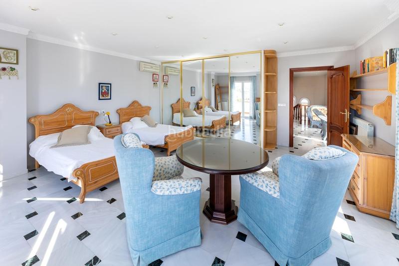 Foto f8421c19-097d-48c8-be4b-3e6f172d622d. Chalet avec chauffage parking dans San Francisco - El Chorrillo Gabias (Las)