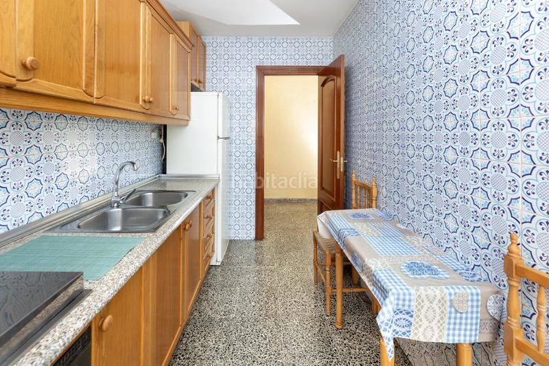 Foto 76dc7383-b7a5-4e43-aa7d-7ae241862910. Appartamento con parcheggio in Barrio de Zaidín Granada