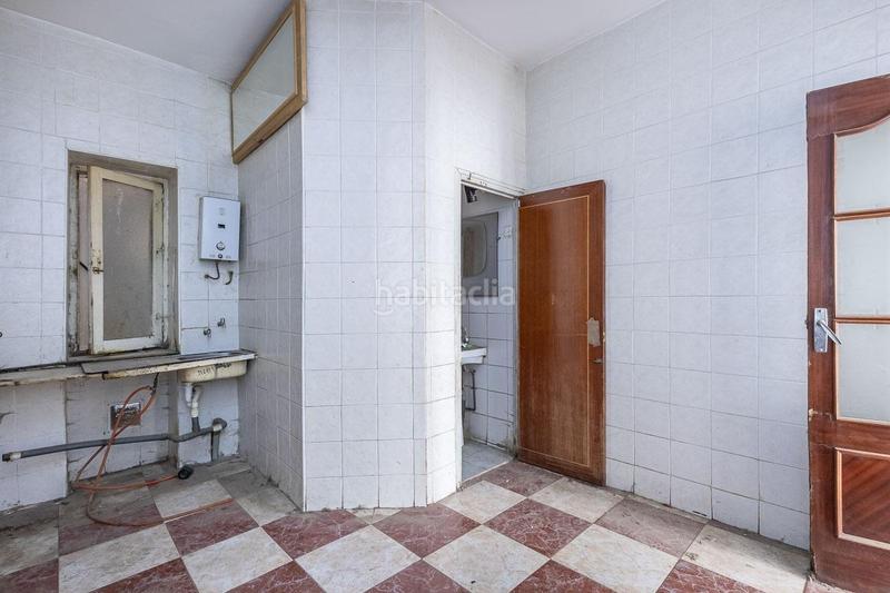 Foto e3b8910f-f83c-4e9e-8b1e-b31b53096354. Rez-de-chaussée dans Crta. De la Sierra Granada