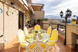 Attique  Calle cerro de los machos 34. Atico duplex, 4 dorm, 3 baños, garaje cerrado para dos coches, v