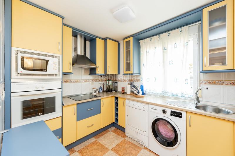 Foto 7aa5cd2a-4e3e-4ee7-90ec-86e32fab33ac. Appartement avec chauffage parking dans Barrio de la Vega Monachil