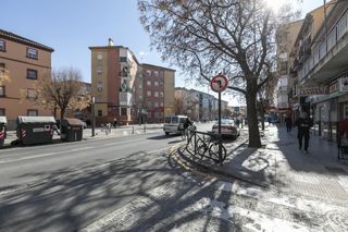 Pis  Calle carmen de icaza. Piso para reformar junto a avenida dílar