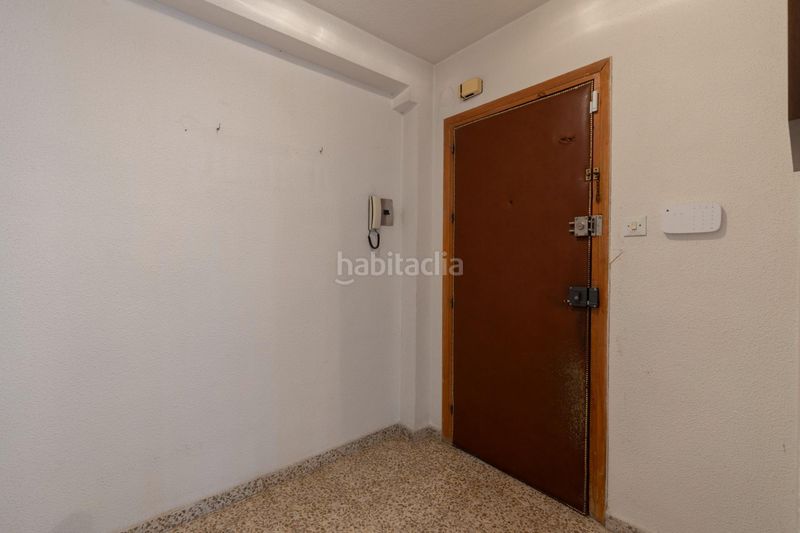 Foto 692966f8-9f87-4148-854f-081c8d41f854. Pis a Cartuja Granada