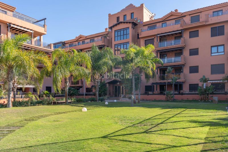 Foto 2282ef3e-de16-4d98-8a26-828dd4b2f3c2. Pis amb aparcament piscina a Playa de Granada Motril