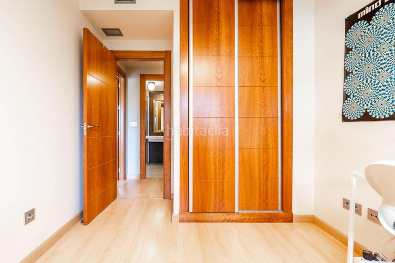 Foto bb56230f-3b58-4fc5-8249-22eeee33a43b. Pis amb aparcament piscina a Playa de Granada Motril