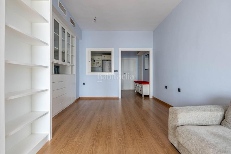 Foto 90e08f17-57be-4439-8dd2-97eef01a10b5. Pis amb aparcament piscina a Playa de Granada Motril