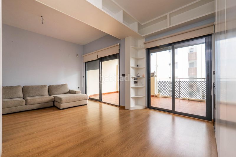 Foto fbcd6743-bc10-4ad8-95dd-9f76ecf9f5f4. Pis amb aparcament piscina a Playa de Granada Motril