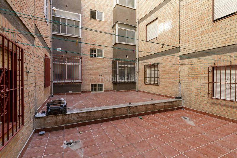 Foto 9a958b43-80a3-4c13-b1cb-7708a58db45a. Pis a Joaquina Eguaras Granada