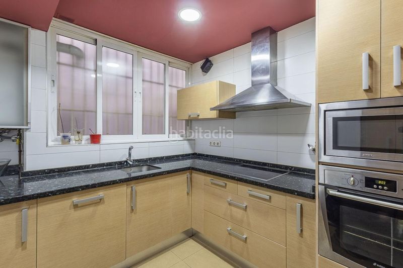 Foto d541a5a0-6685-468e-a65e-0662d7de3067. Pis amb calefacció a Barrio de Zaidín Granada