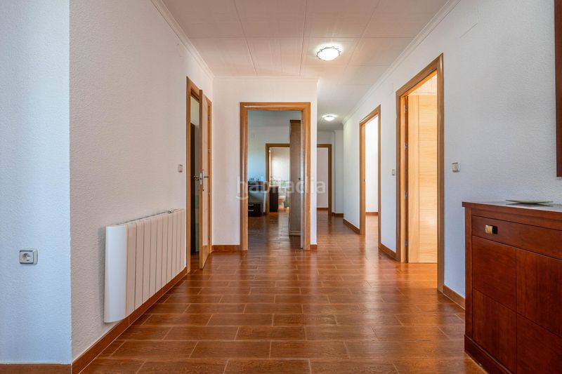 Foto ac9748f1-3577-455a-aa1b-dde83546b7d9. Casa amb aparcament a Peligros