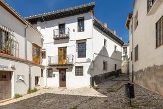Piso  Placeta negros. Encantador albaycín de granada